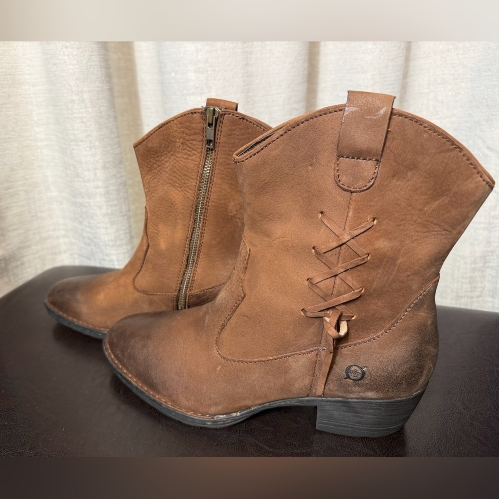 Born Women’s Brown Leather Ankle Boots – Size 11 / Style B58906 - Picture 4 of 7